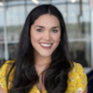 Meet your Posher, Elyssa